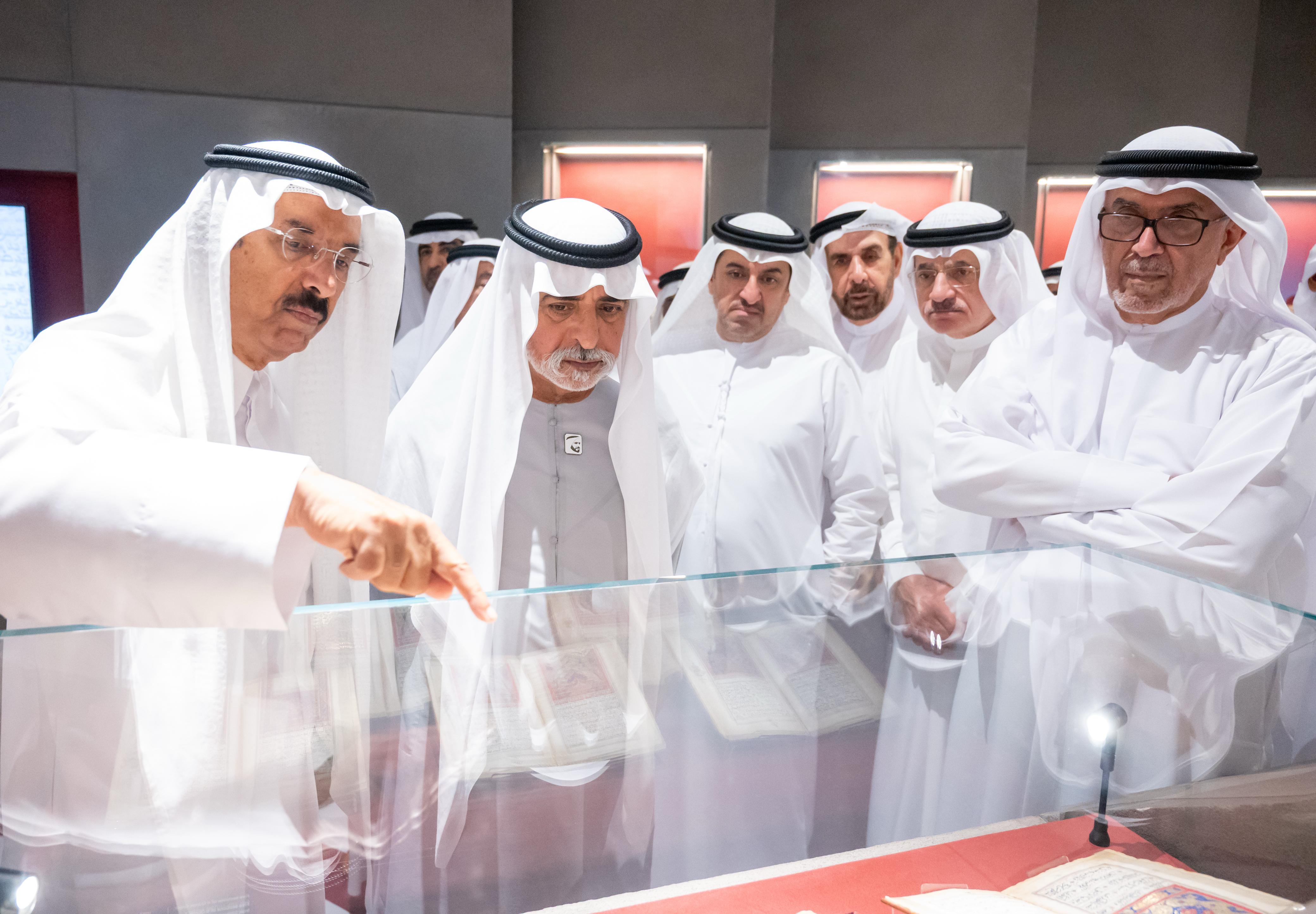 During his visit to the Mohammed bin Rashid Library: Sheikh Nahyan bin Mubarak: We are proud of the library as an Emirati and global cultural and knowledge beacon His Highness the President is keen to ensure that the UAE remains a main platform for all world cultures The vision and efforts of Sheikh Mohammed bin Rashid have presented the world with this distinguished Emirati landmark